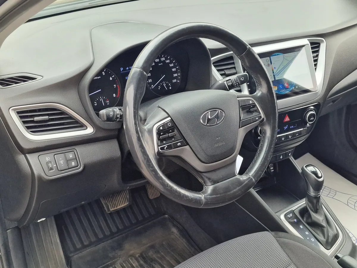 Hyundai Solaris 1.4 AT (100 л.с.)