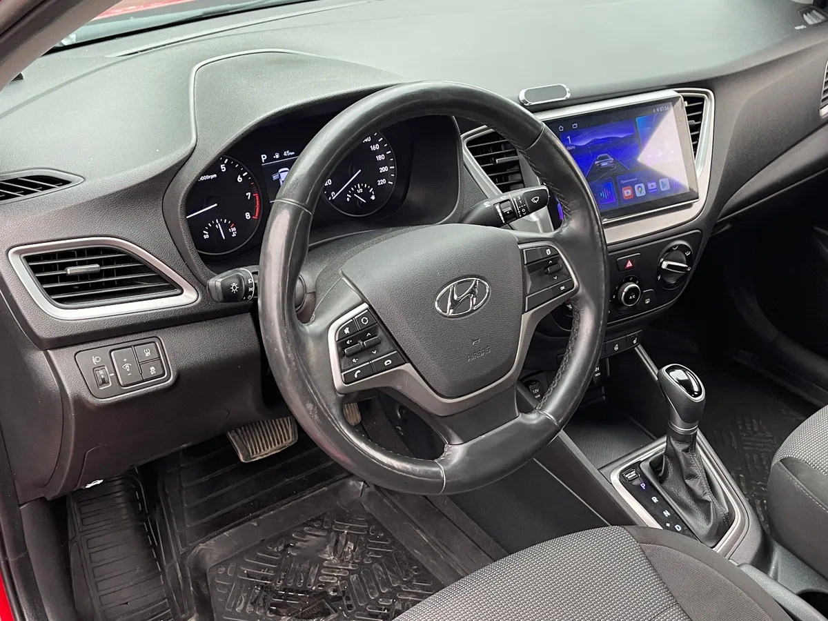 Hyundai Solaris 1.6 AT (123 л.с.)