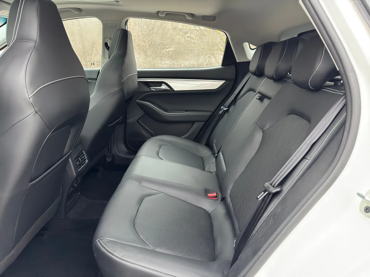 JAC J7 1.5 CVT (150 л.с.)
