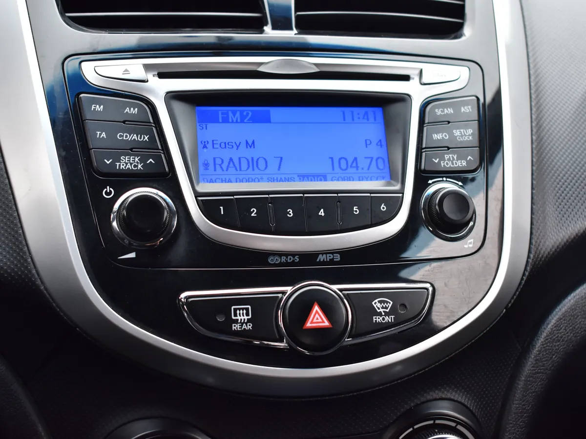Hyundai Solaris 1.6 MT (123 л.с.)