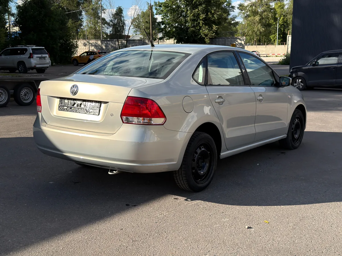 Volkswagen Polo 1.6 Tiptronic (105 л.с.), 2014 — фото 4