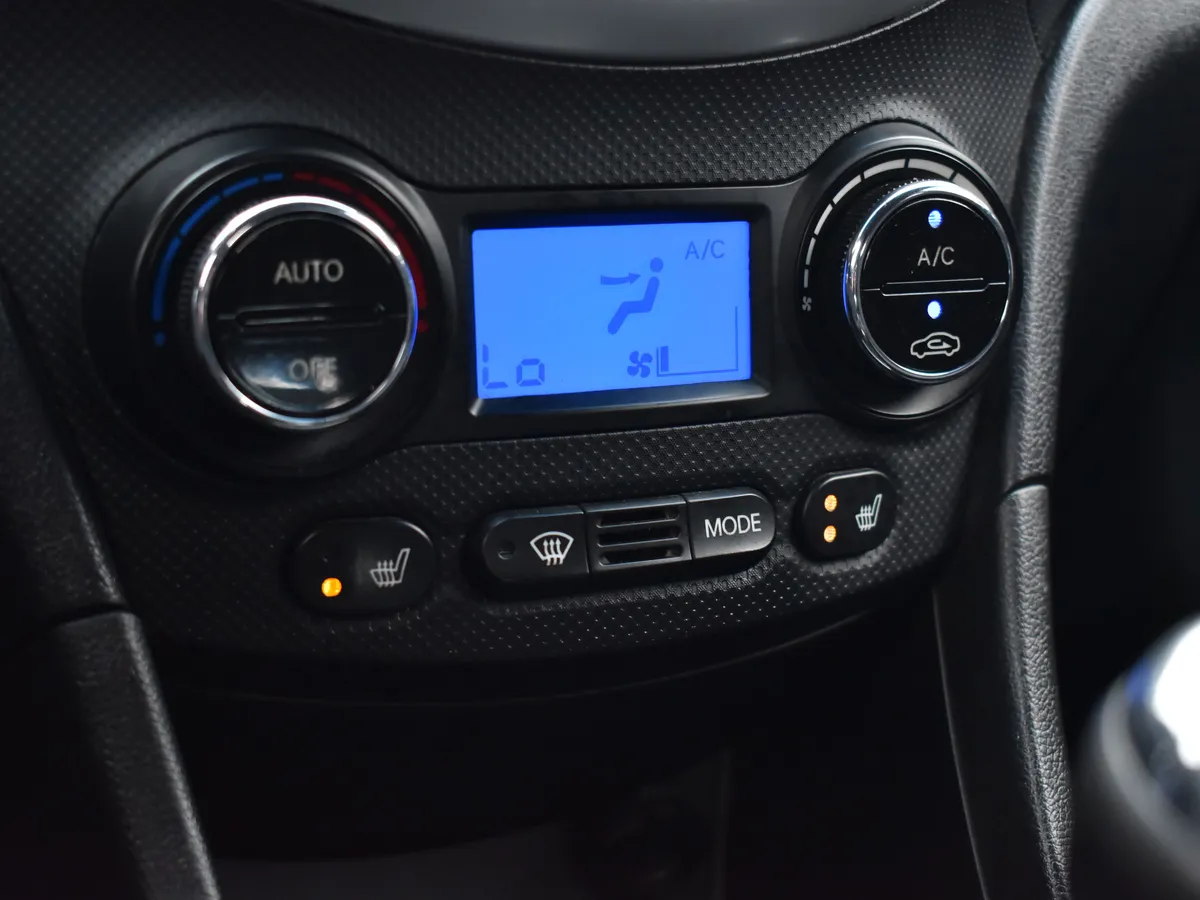 Hyundai Solaris 1.6 MT (123 л.с.)