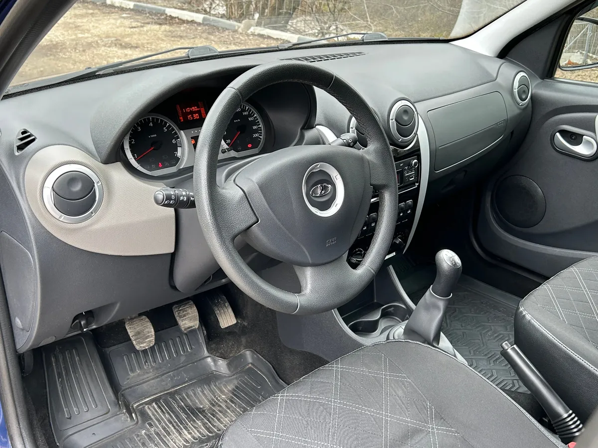 ВАЗ (Lada) Largus 1.6 MT 16 кл (7 мест) (106 л.с.)