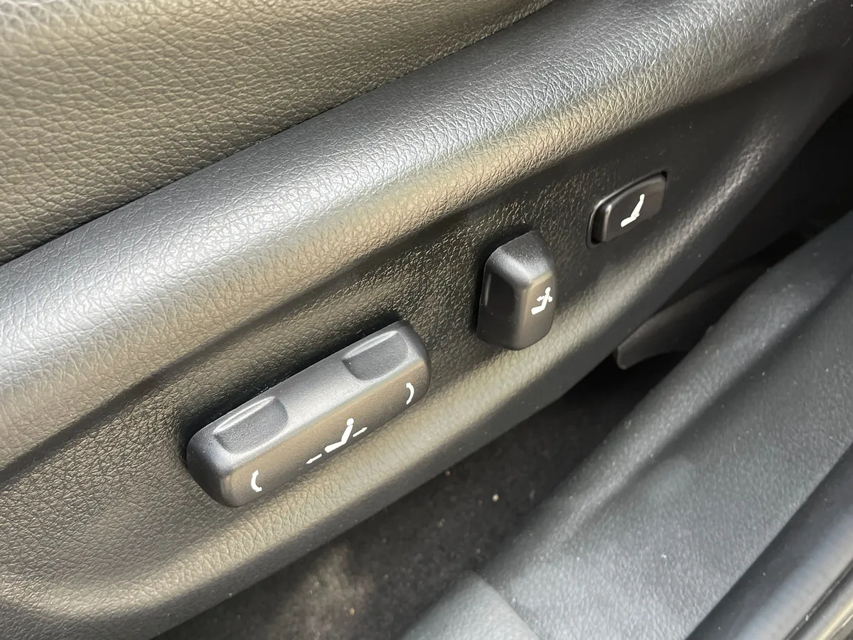 Kia Sorento 2.2 CRDi AT AWD (200 л.с.)