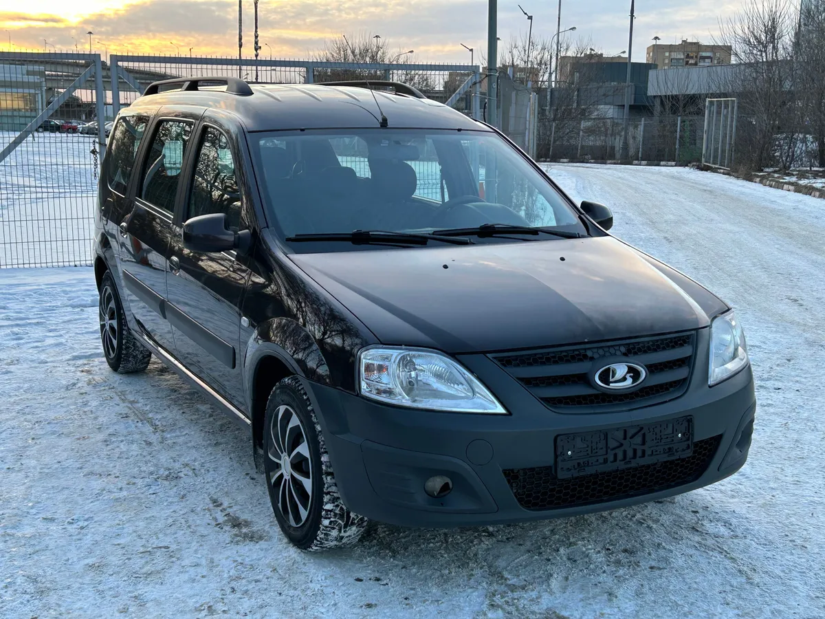 картинка ВАЗ (Lada) Largus 1.6 MT 16 кл (5 мест) (106 л.с.) от galaxy-auto
