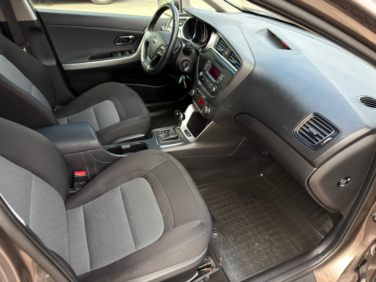 Kia Ceed 1.6 AT (130 л.с.)