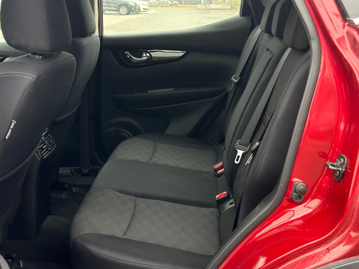 Nissan Qashqai 2.0 Xtronic (144 л.с.)