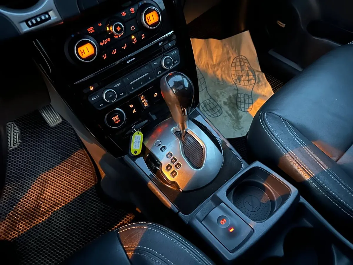 Renault Koleos 2.5 CVT 4x4 (171 л.с.)
