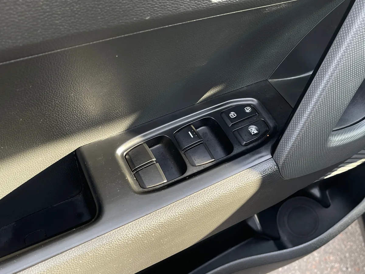 Hyundai Creta 1.6 MT (123 л.с.), 2017 — фото 12