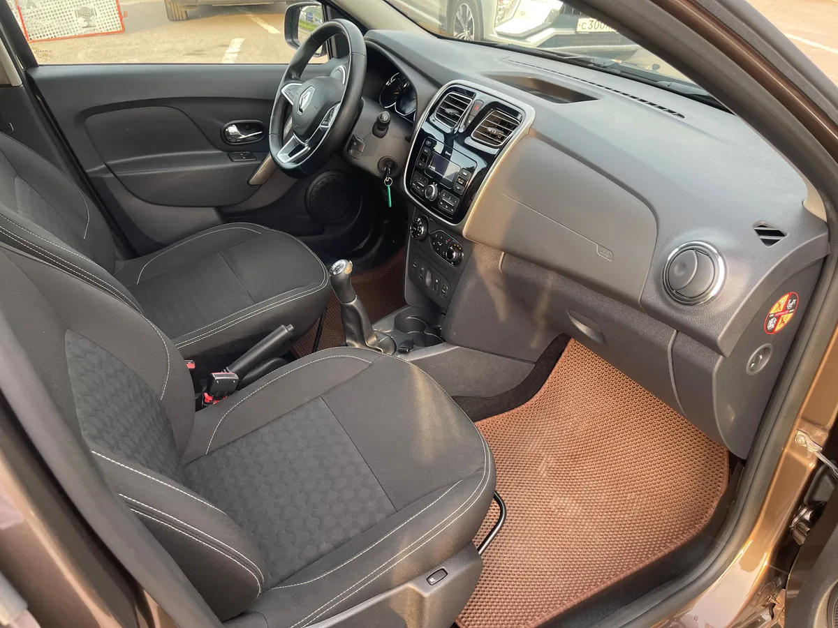 Renault Sandero 1.6 MT (82 л.с.), 2020 — фото 6