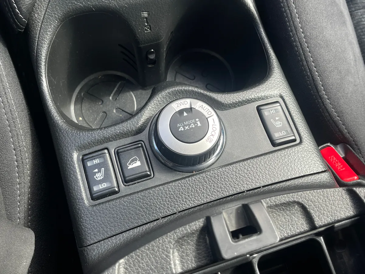 Nissan X-Trail 2.5 CVT AWD (171 л.с.), 2015 — фото 10