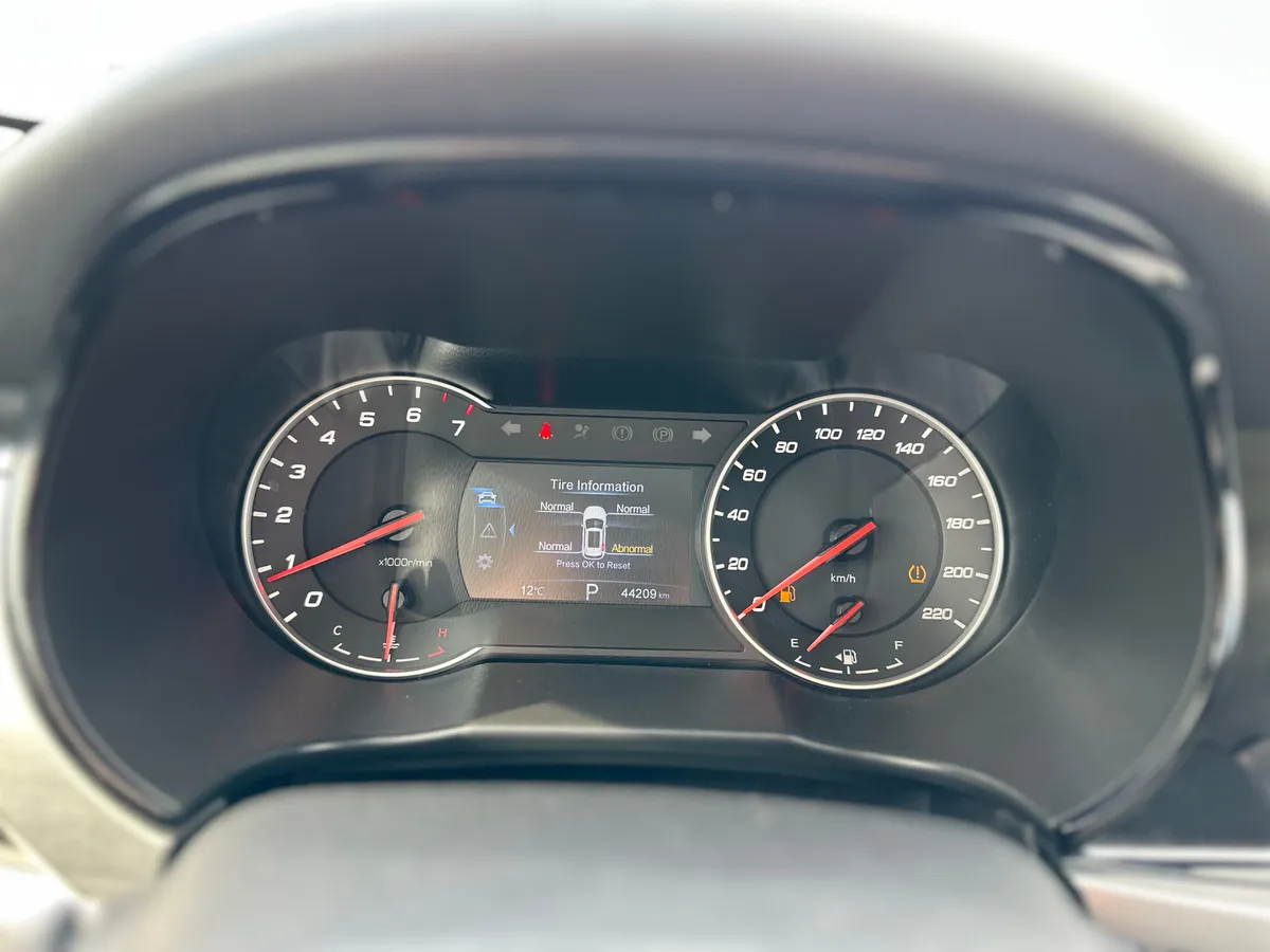 Changan CS35PLUS 1.6 л, 128 л.с., бензин, АКПП, передний привод