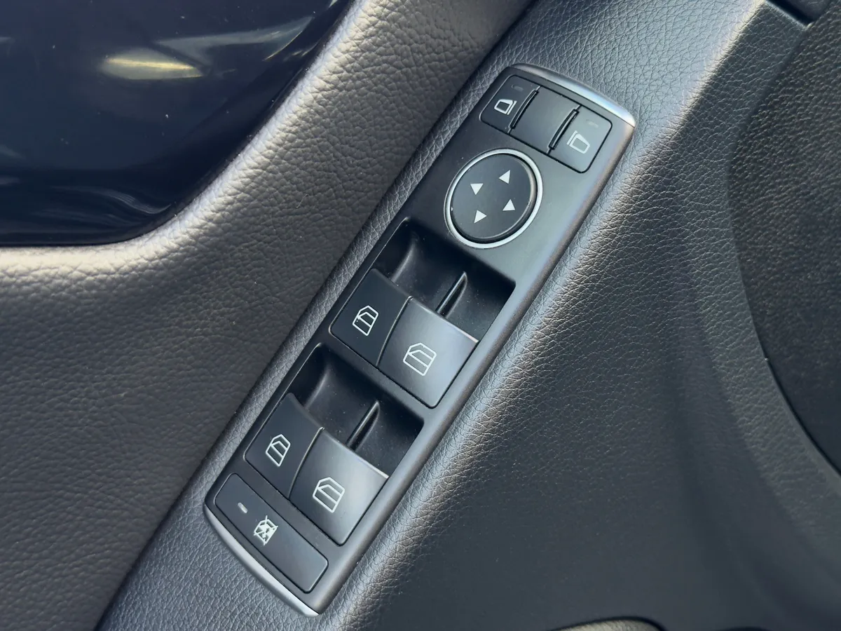 Mercedes-Benz C-Класс 1.6 AT (156 л.с.)