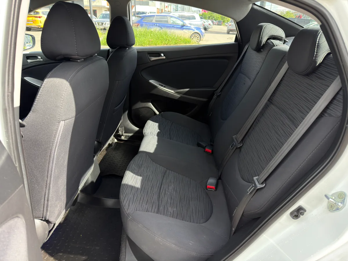 Hyundai Solaris 1.4 AT (107 л.с.)