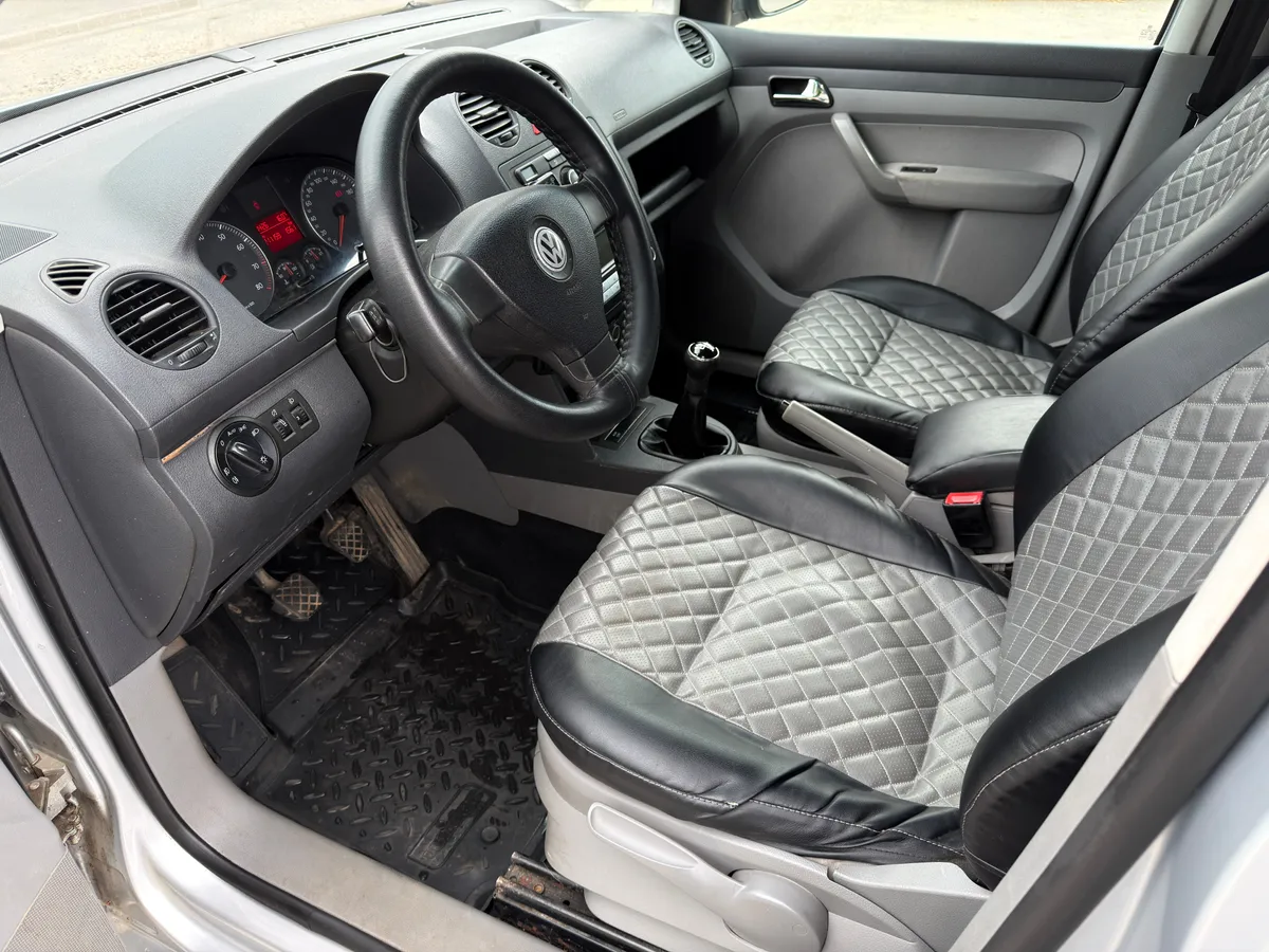 Volkswagen Caddy 1.4 MT (80 л.с.)