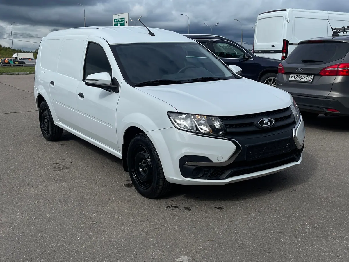 картинка ВАЗ (Lada) Largus 1.6 MT (90 л.с.) от galaxy-auto