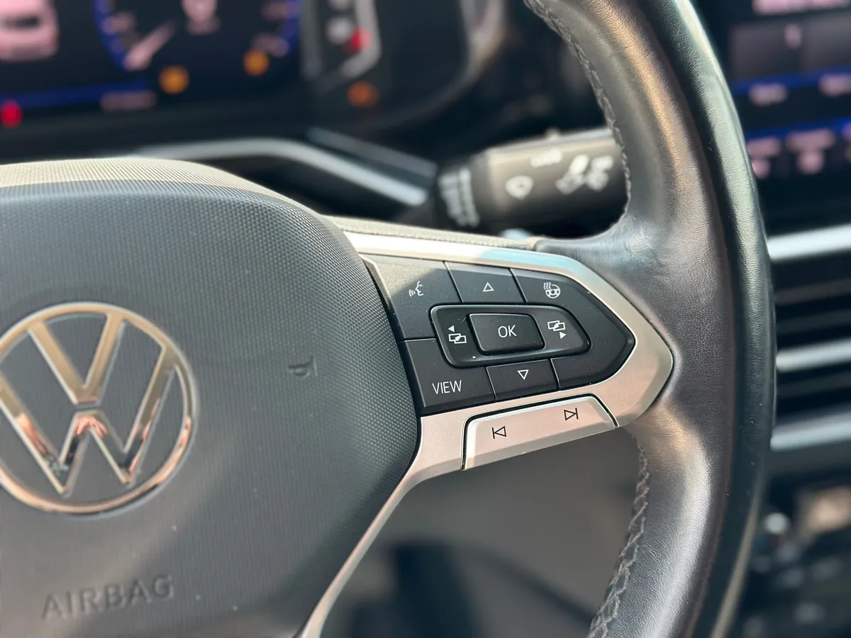 Volkswagen Polo 1.4 AMT (125 л.с.)