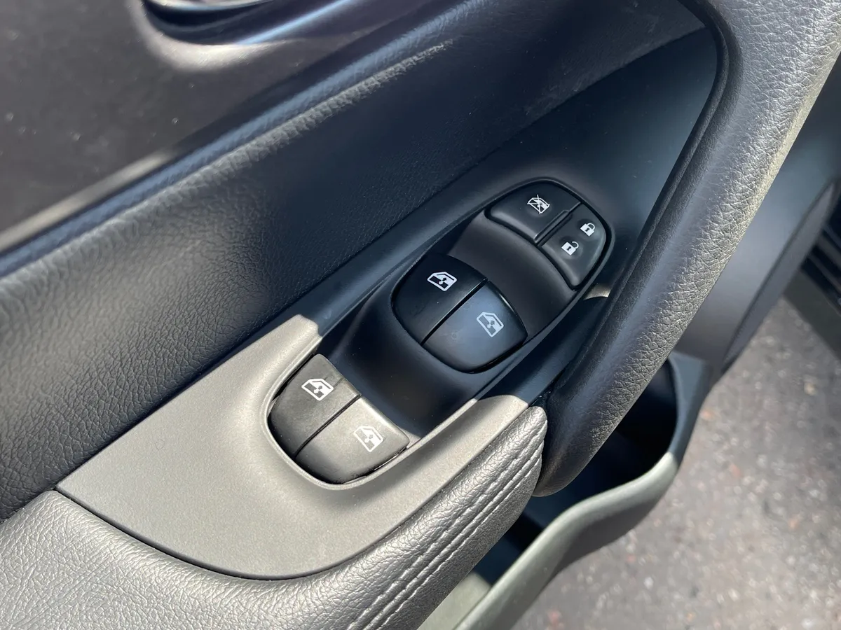 Nissan Qashqai 2.0 CVT (144 л.с.), 2019 — фото 12