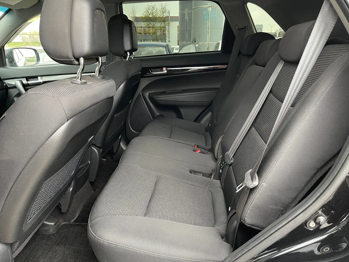 Kia Sorento 2.4 AT (188 л.с.)