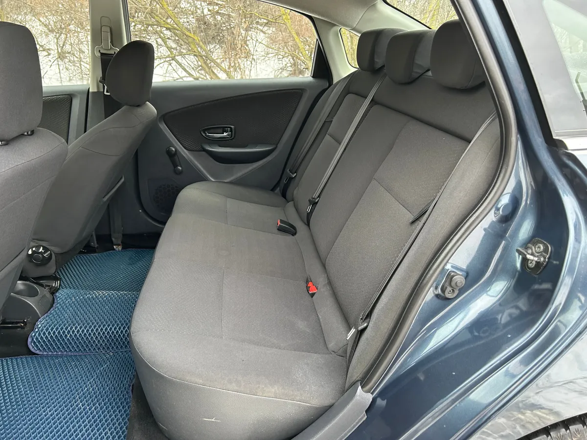 Nissan Almera 1.6 AT (102 л.с.)