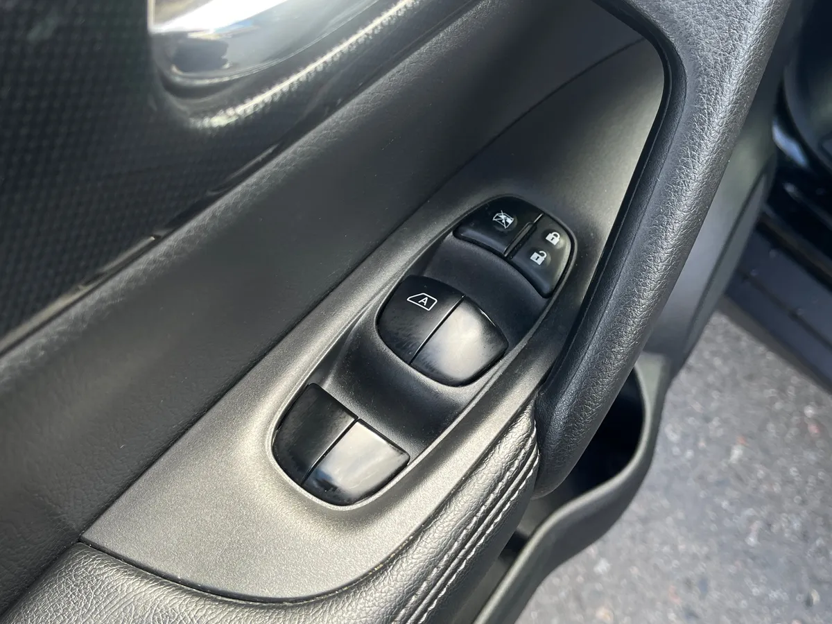 Nissan X-Trail 2.5 CVT AWD (171 л.с.), 2015 — фото 11