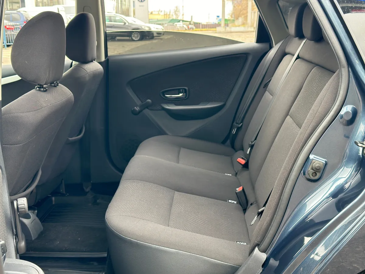 Nissan Almera 1.6 AT (102 л.с.)
