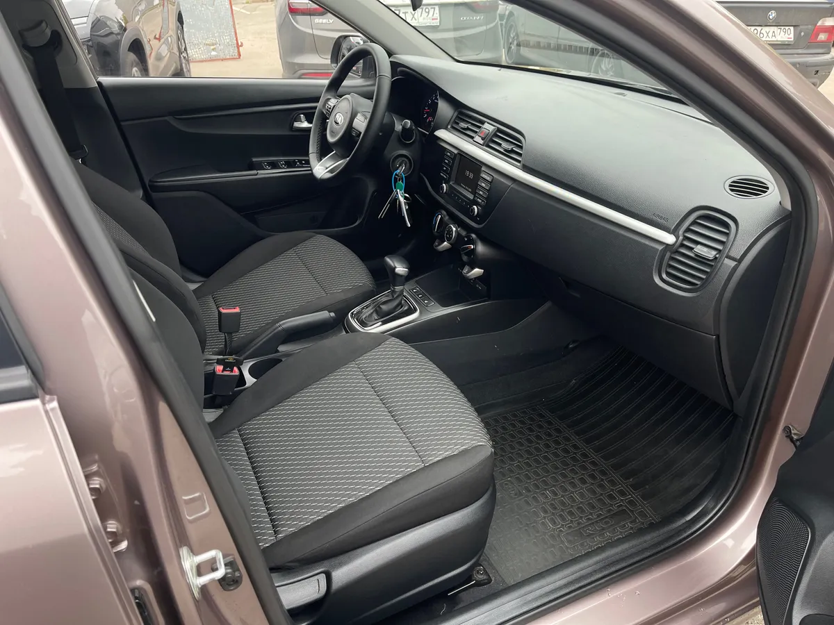 Kia Rio 1.6 AT (123 л.с.), 2019 — фото 6