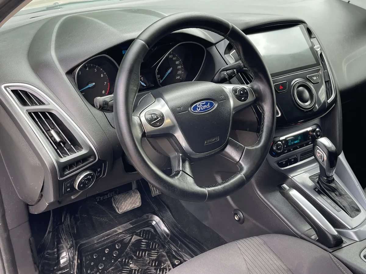 Ford Focus 1.6 PowerShift (125 л.с.), 2012 — фото 5