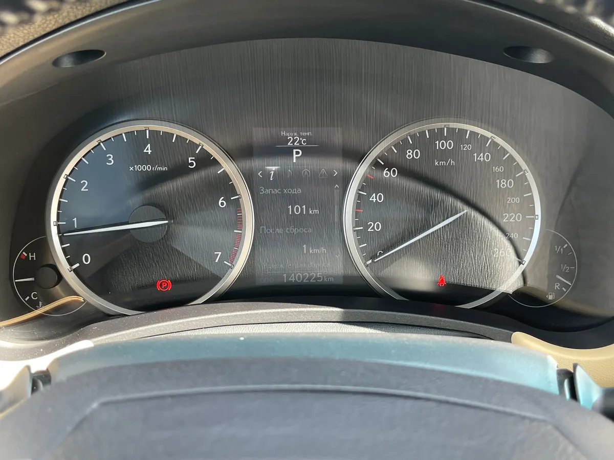 Lexus NX 2.0 CVT AWD (150 л.с.), 2016 — фото 7
