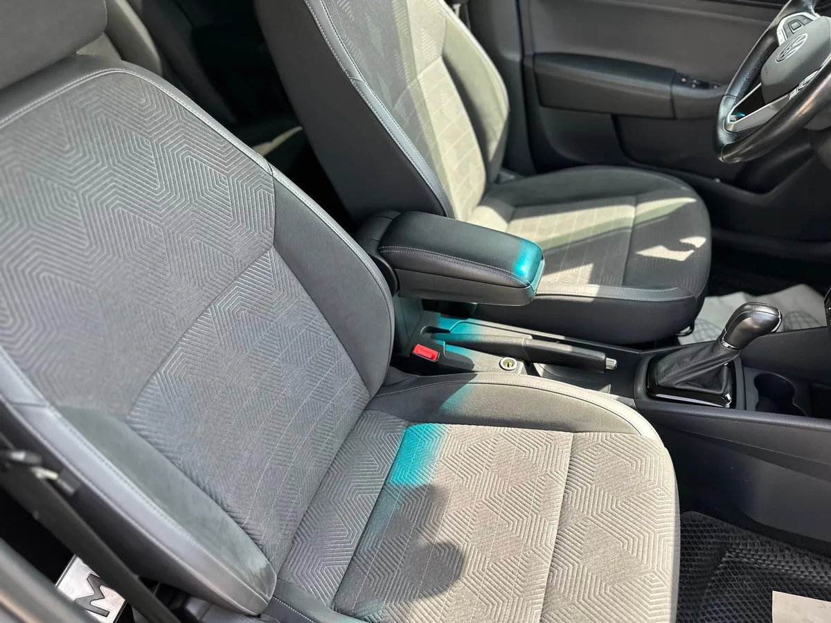 Volkswagen Polo 1.4 AMT (125 л.с.)