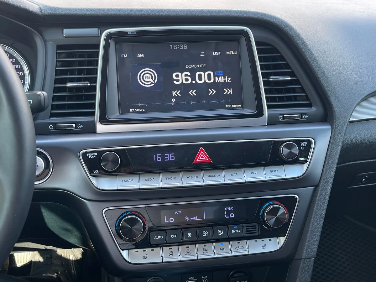 Hyundai Sonata 2.0 AT (150 л.с.)