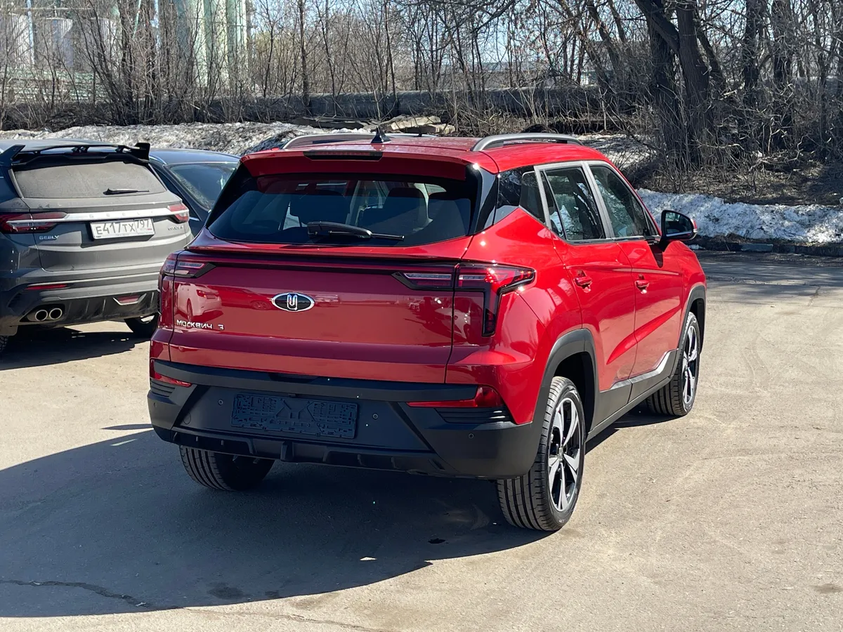 Москвич 3 1.5 CVT (136 л.с.)