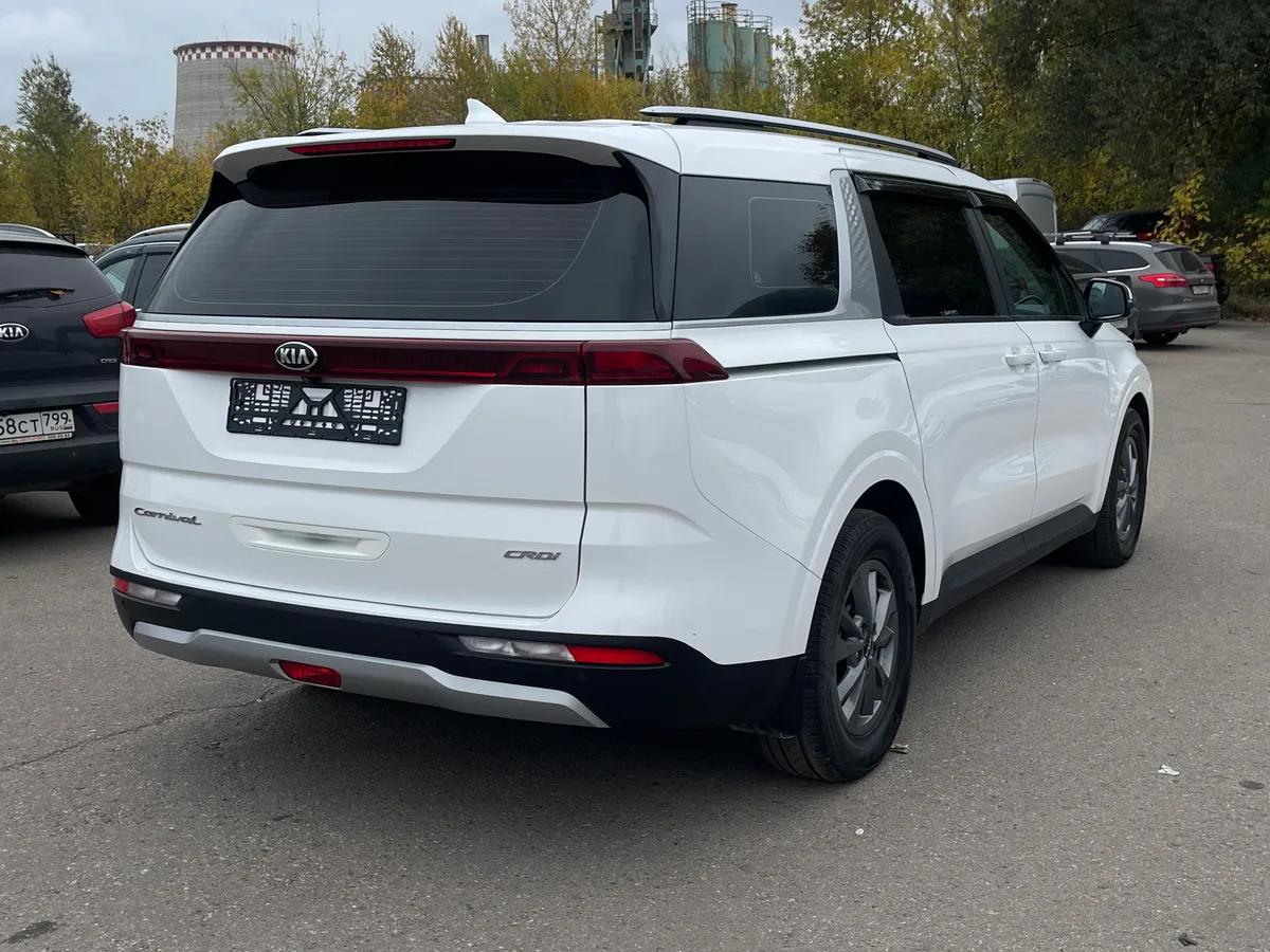 Kia Carnival 2.2 AT (199 л.с.), 2021 — фото 4