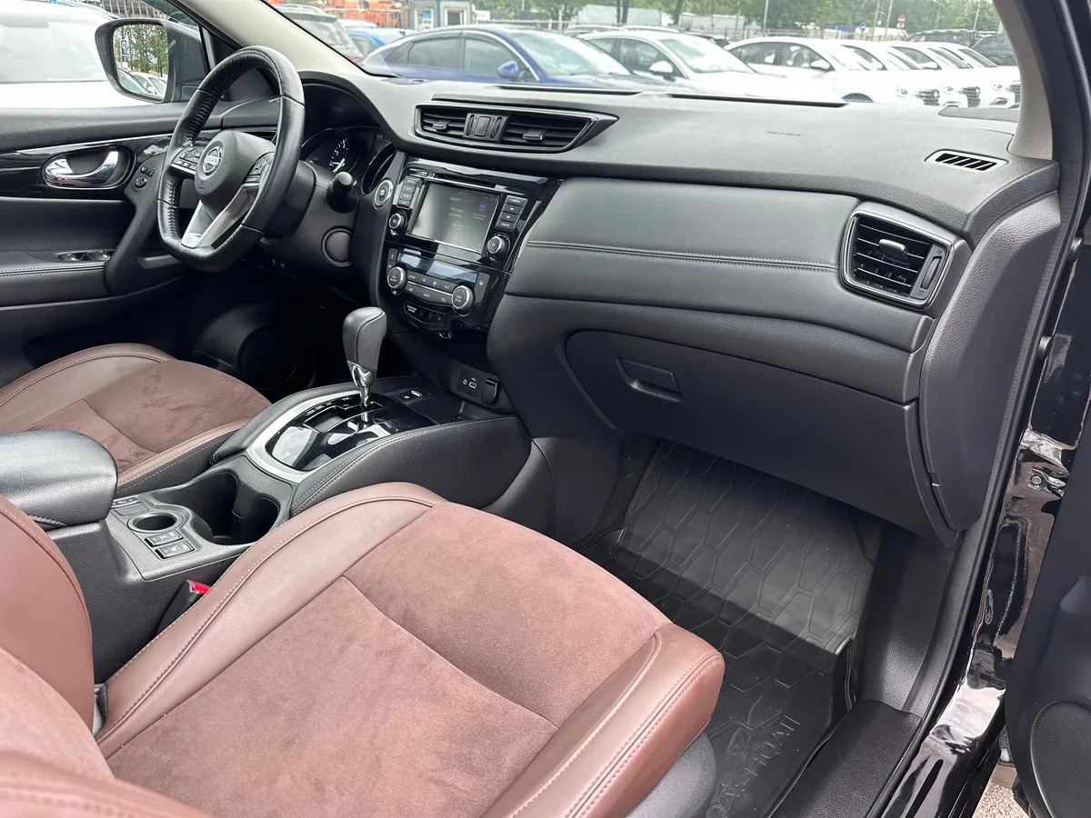 Nissan Qashqai 2.0 Xtronic AWD (144 л.с.)