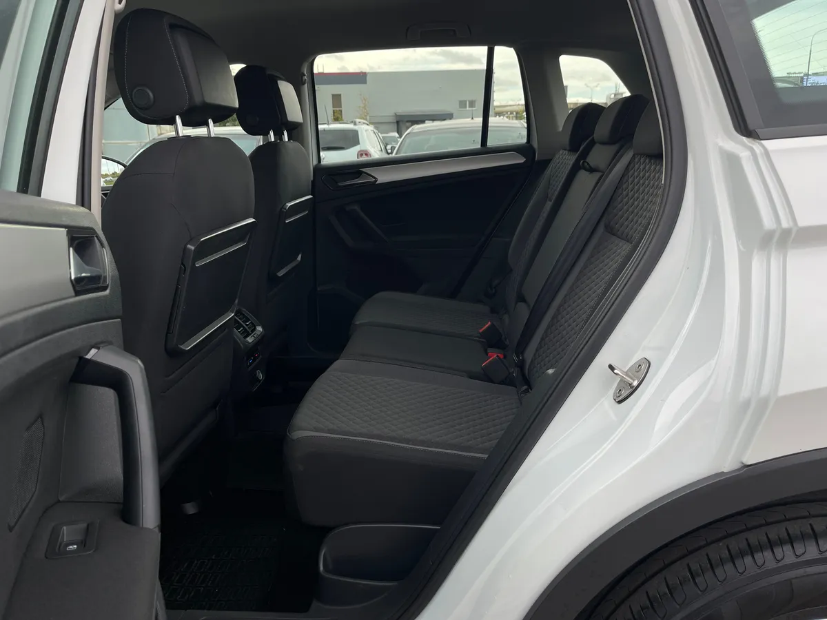 Volkswagen Tiguan 2.0 TSI 4Motion DSG (180 л.с.), 2018 — фото 12