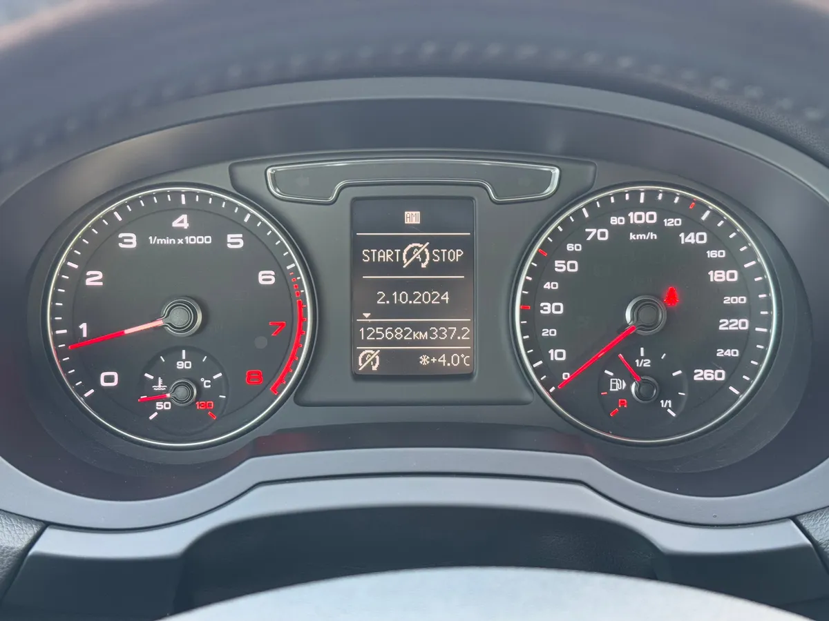 Audi Q3 2.0 TFSI S tronic quattro (180 л.с.)