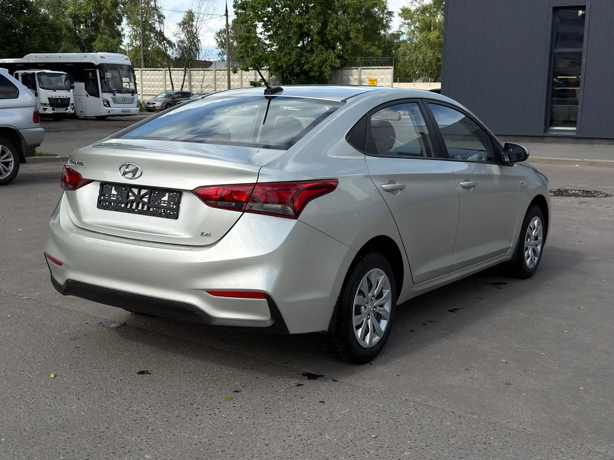 Hyundai Solaris 1.6 AT (123 л.с.)
